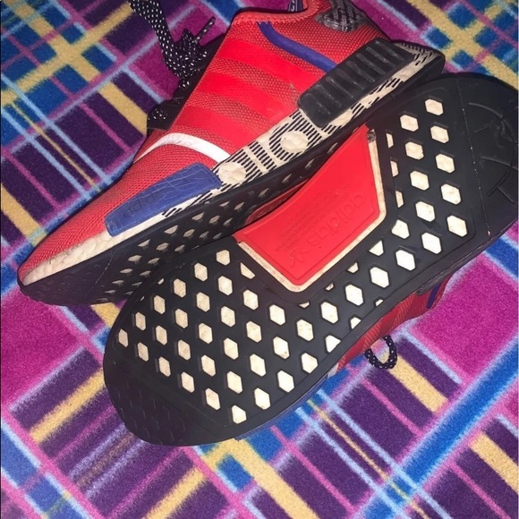 Adidas - Picture 2 of 3